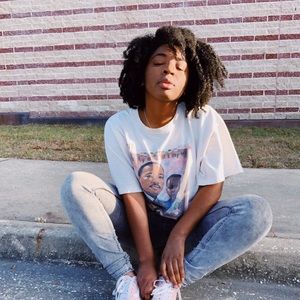 Meet your Posher, Dedi